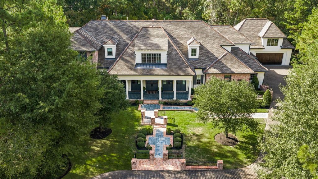 14 Peony Springs Court, The Woodlands, TX 77382