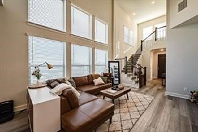 2028 Barbette Street, Fort Worth, TX 76008