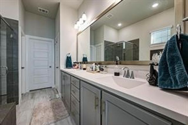 2028 Barbette Street, Fort Worth, TX 76008