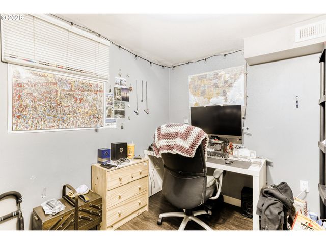 804 Se 176TH Pl, Portland, OR 97233