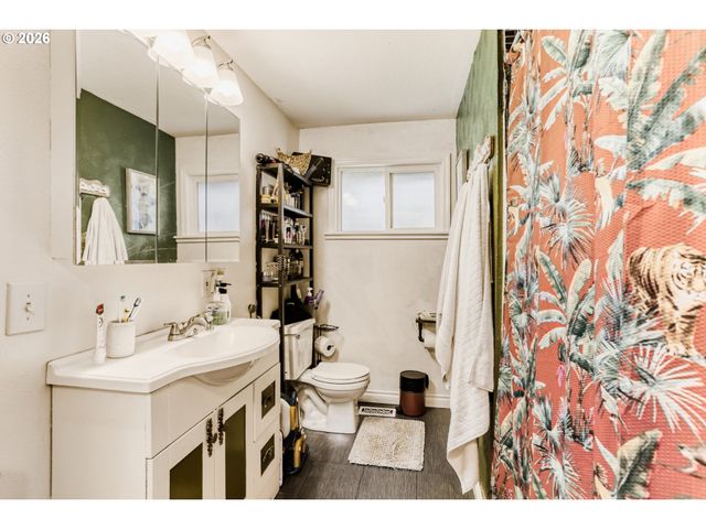 804 Se 176TH Pl, Portland, OR 97233