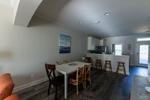 13909 Del Rio Dr, Pensacola, FL 32507