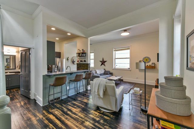 2150 N Palmer STREET #2, Milwaukee, WI 53212