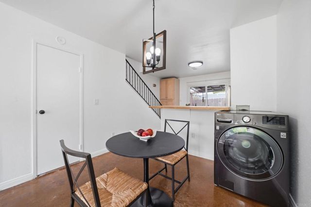 10102 Peaceful Court, Santee, CA 92071