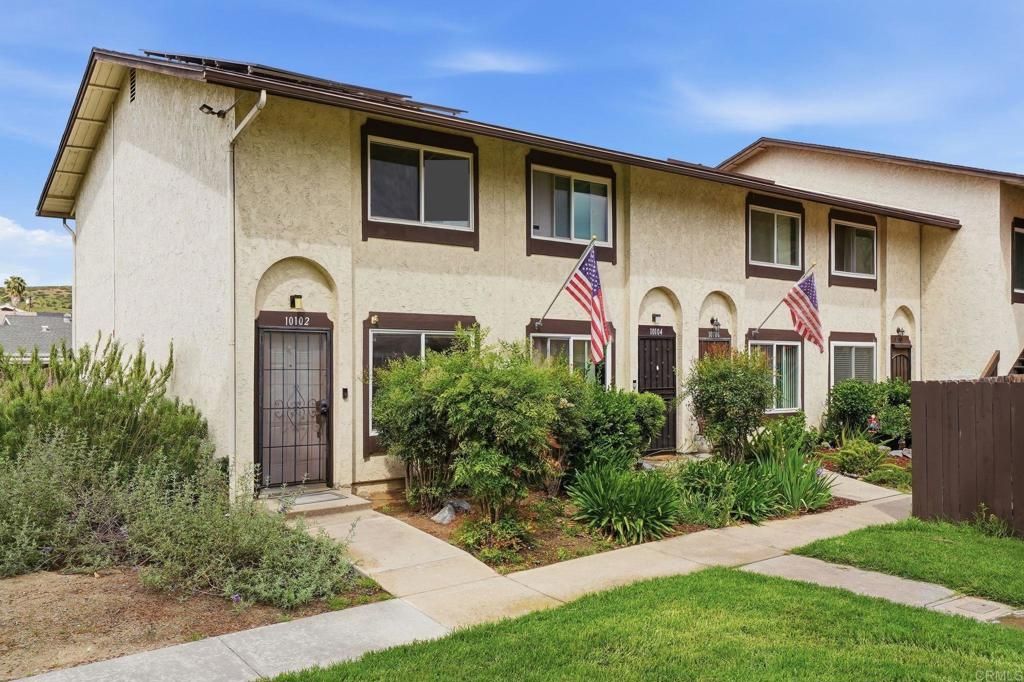 10102 Peaceful Court, Santee, CA 92071
