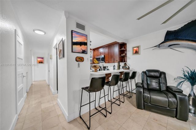 1540 W 42nd Place C, Hialeah, FL 33012