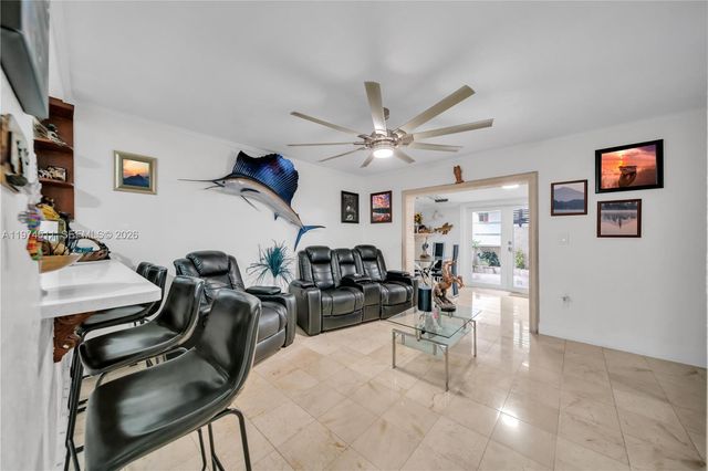 1540 W 42nd Place C, Hialeah, FL 33012