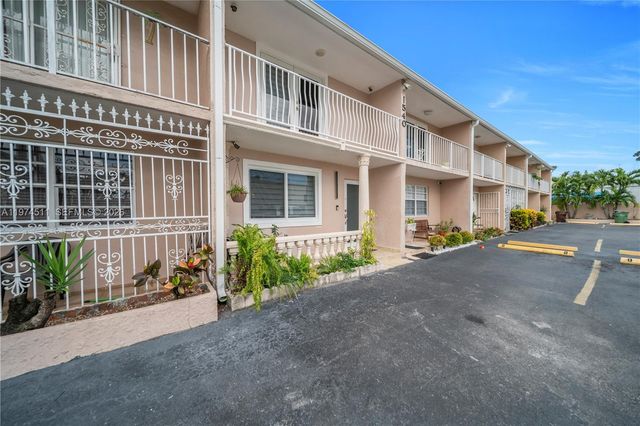 1540 W 42nd Place C, Hialeah, FL 33012