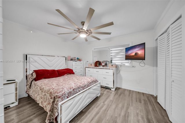 1540 W 42nd Place C, Hialeah, FL 33012