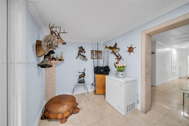 1540 W 42nd Place C, Hialeah, FL 33012