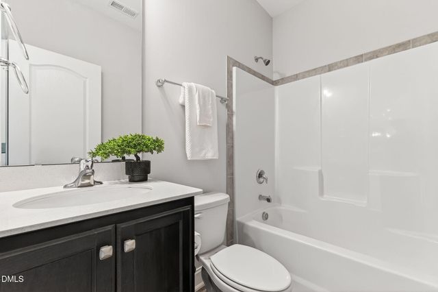 13 Knotty Pine Lane, Clayton, NC 27520