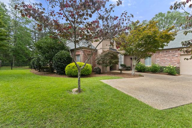 73 Bridgefield Turn, Hattiesburg, MS 39402