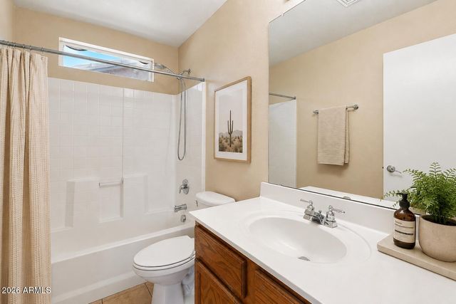 16719 S 23RD Street, Phoenix, AZ 85048