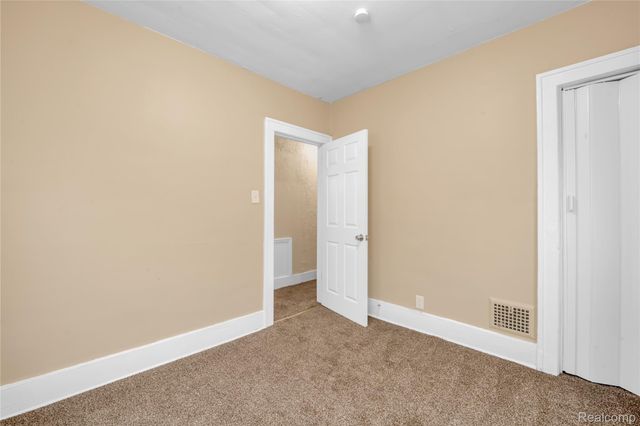 5044 Fairview Street, Detroit, MI 48213