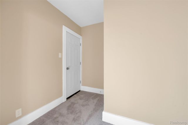 5044 Fairview Street, Detroit, MI 48213