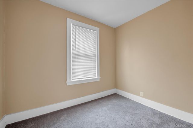 5044 Fairview Street, Detroit, MI 48213