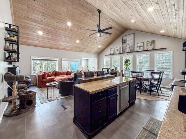 15196 US 2, Bagley, MN 56621