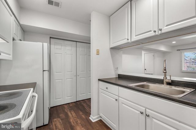 4942 COLUMBIA RD #5 37, Columbia, MD 21044