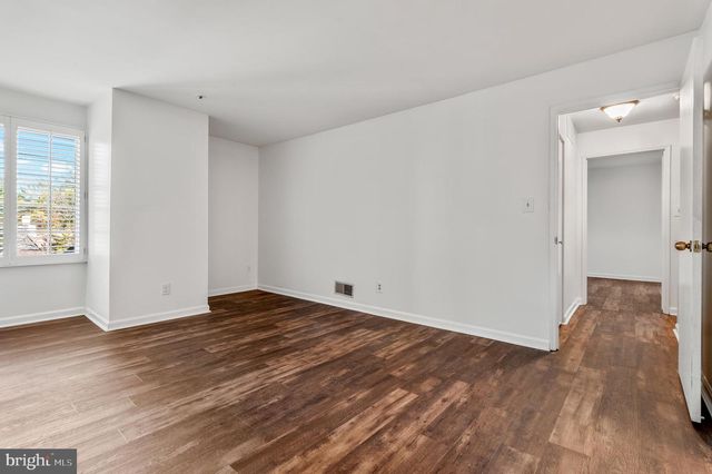 4942 COLUMBIA RD #5 37, Columbia, MD 21044