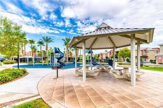 12105 Scarlet Ember Road 2, Las Vegas, NV 89183