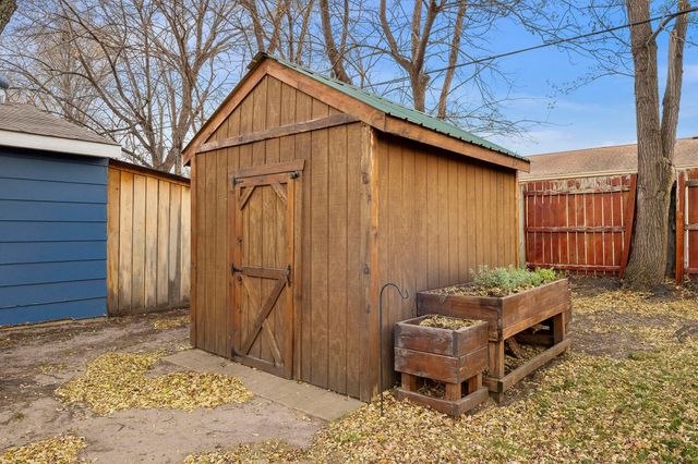 1319 7th Lane, Anoka, MN 55303