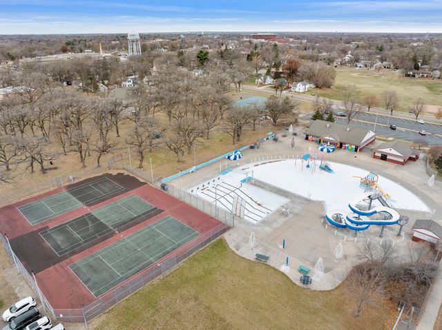 1319 7th Lane, Anoka, MN 55303