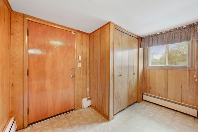 1319 7th Lane, Anoka, MN 55303