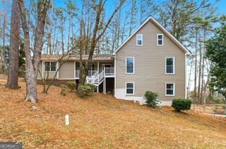 790 Pine Ridge Drive, Stone Mountain, GA 30087