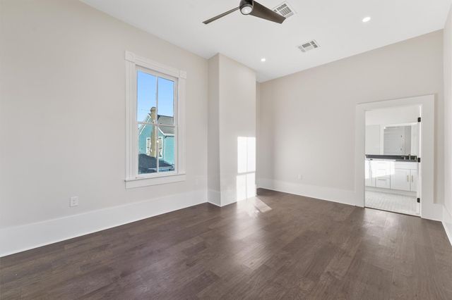 1607 Market Street, Galveston, TX 77550