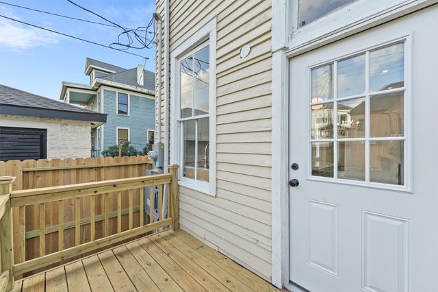 1607 Market Street, Galveston, TX 77550