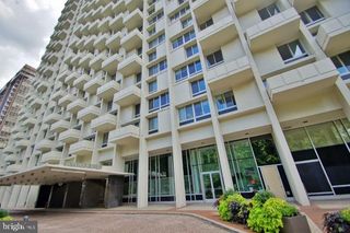 604-36 S WASHINGTON SQ #2606, Philadelphia, PA 19106