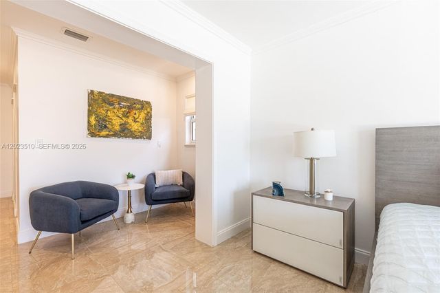 1430 Stillwater Dr 1430, Miami Beach, FL 33141