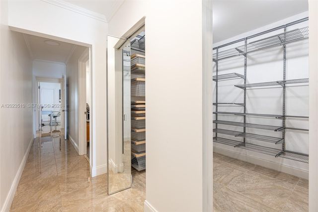 1430 Stillwater Dr 1430, Miami Beach, FL 33141