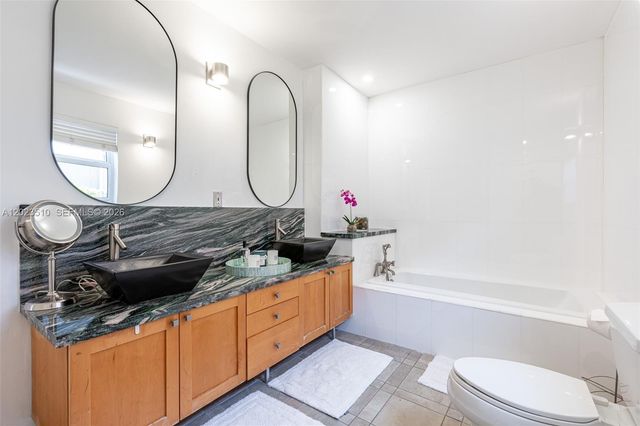 1430 Stillwater Dr 1430, Miami Beach, FL 33141