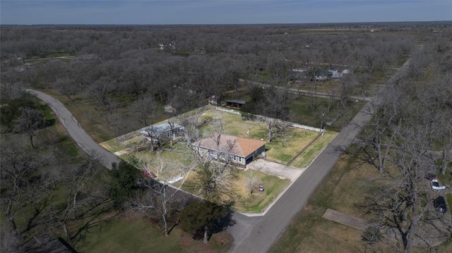 36606 Tejas Road, Simonton, TX 77485