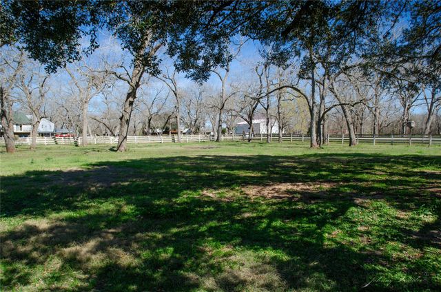 36606 Tejas Road, Simonton, TX 77485