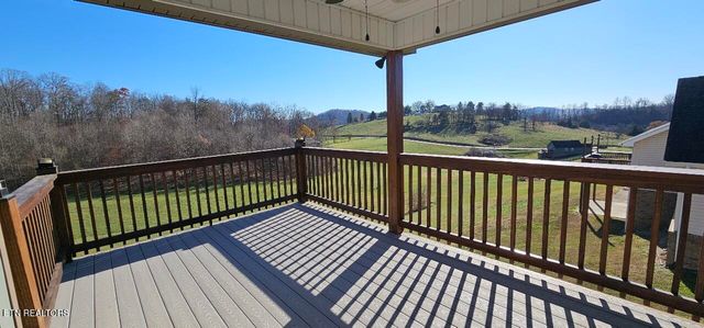 499 S Glen Rd, Maynardville, TN 37807