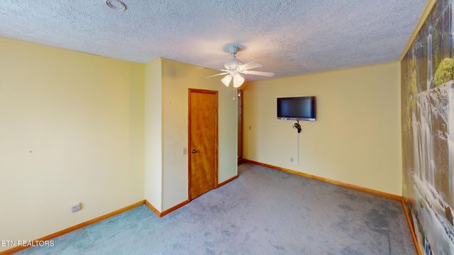 20 Harper Lane, Crossville, TN 38555