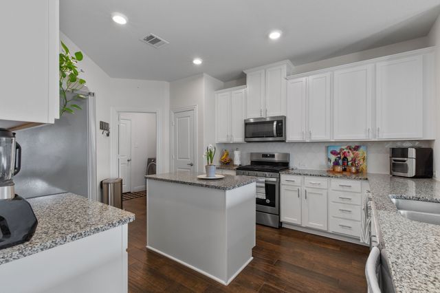 3105 Denver Avenue, Aubrey, TX 76227