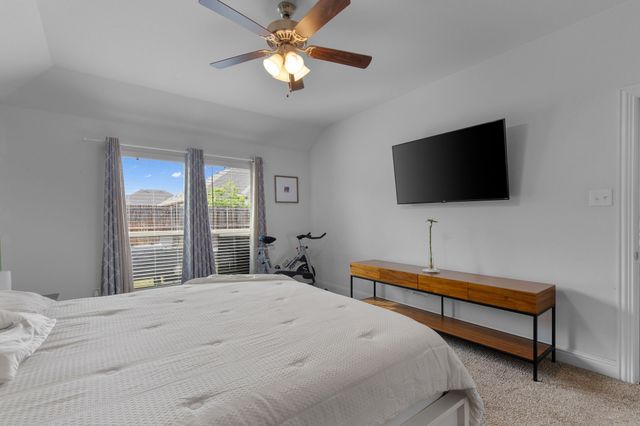 3105 Denver Avenue, Aubrey, TX 76227