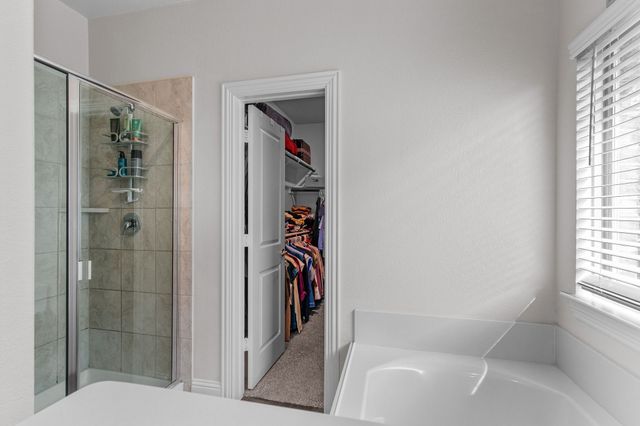 3105 Denver Avenue, Aubrey, TX 76227