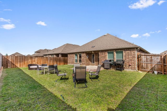 3105 Denver Avenue, Aubrey, TX 76227