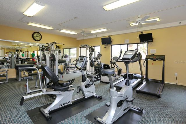 1104 BENJAMIN FRANKLIN DRIVE 515, Sarasota, FL 34236