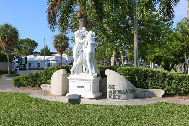 1104 BENJAMIN FRANKLIN DRIVE 515, Sarasota, FL 34236