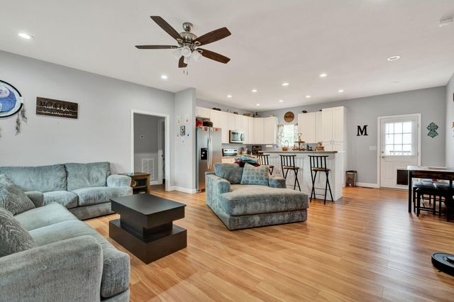 113 County Road 793, Etowah, TN 37331