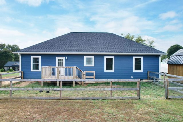 113 County Road 793, Etowah, TN 37331