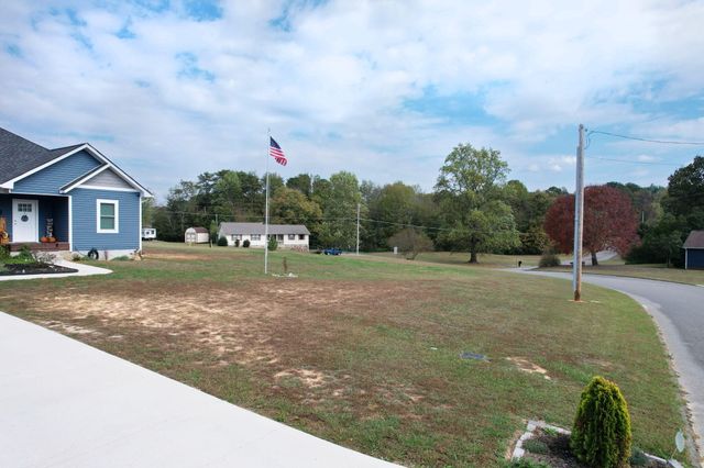 113 County Road 793, Etowah, TN 37331