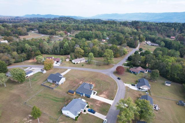 113 County Road 793, Etowah, TN 37331