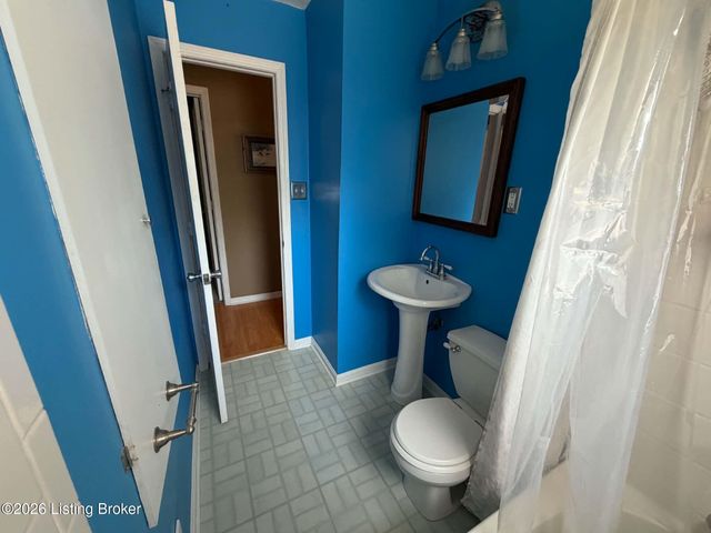 5914 Cole Ave, Louisville, KY 40258