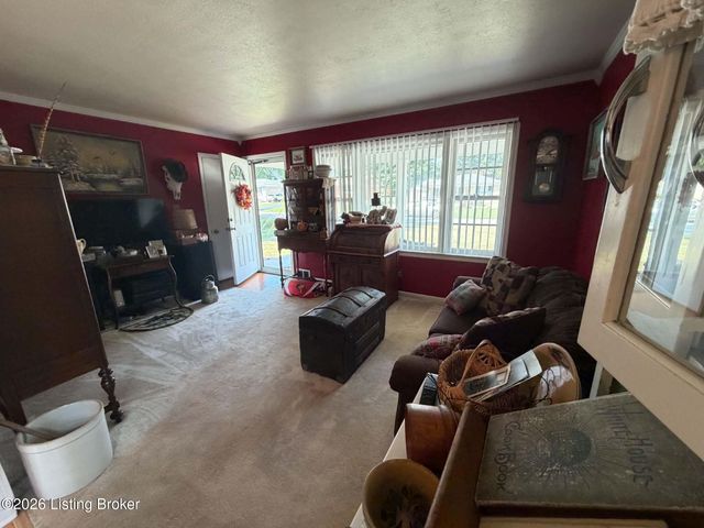 5914 Cole Ave, Louisville, KY 40258